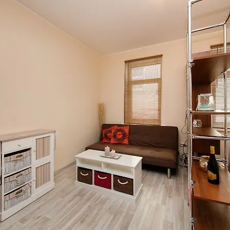 Small In Sikupilli *